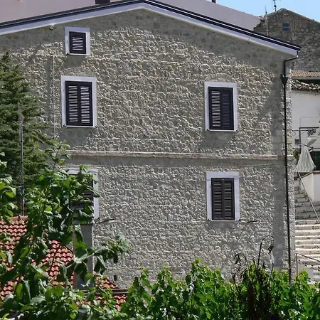 Residenza Sulla Roccia Casa de hóspedes Bovino